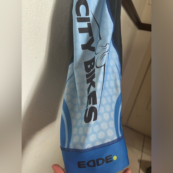 Edde Sports Light Blue Cycling Kit – Long Sleeve Jacket & Padded Bodysuit - Picture 8 of 9